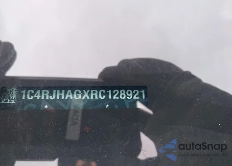 2024 Jeep Grand Cherokee Altitude X 4X4 из США, поврежденный, VIN 1C4RJHAGXRC128921